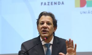 Segundo Haddad, número depende de adesão do Nubank ao programa